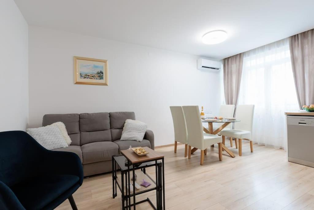 Apartment Dominicus ザダル エクステリア 写真